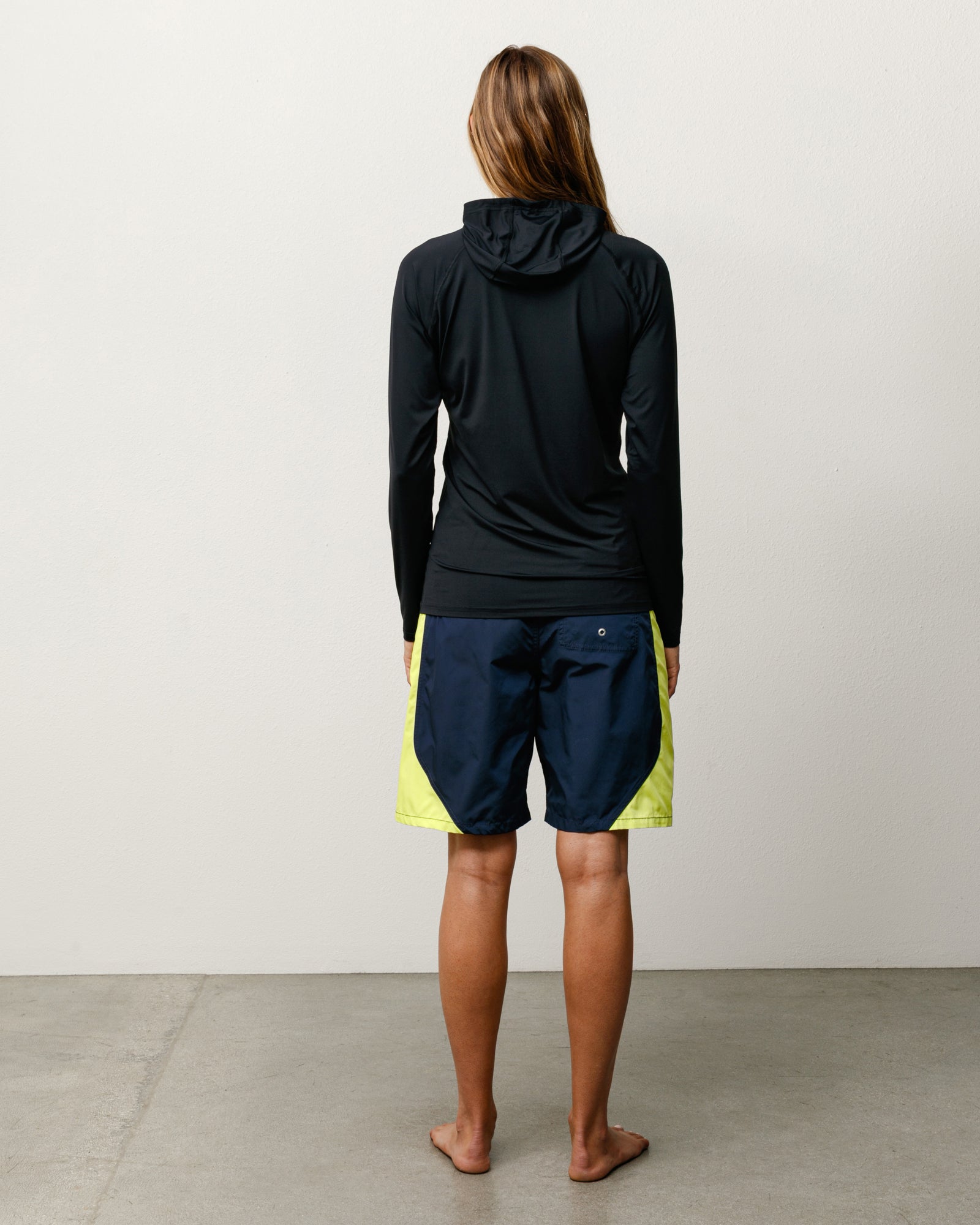 HOODED RASH GUARD - Image 5
