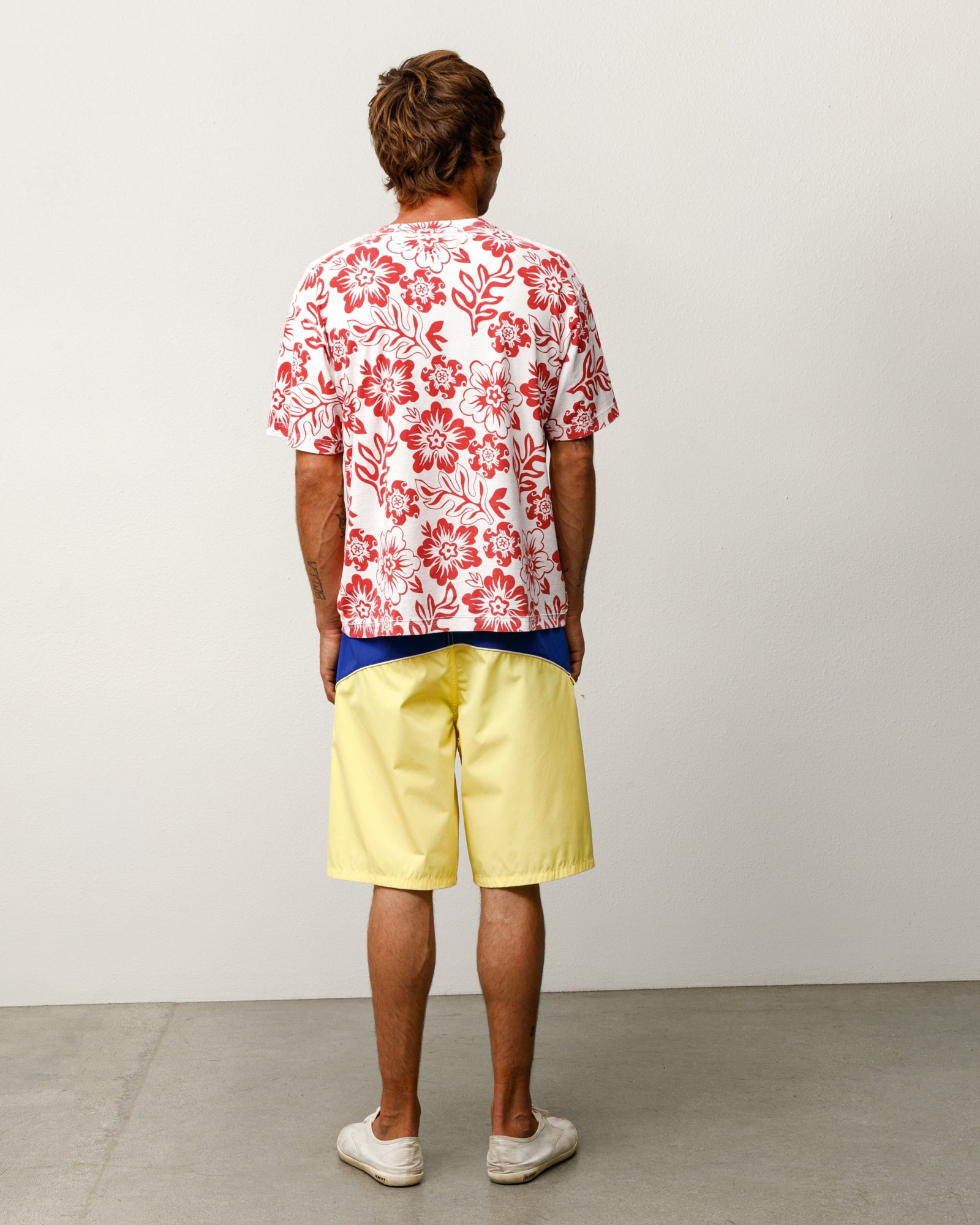 LAZY FLORAL TEE - Image 3