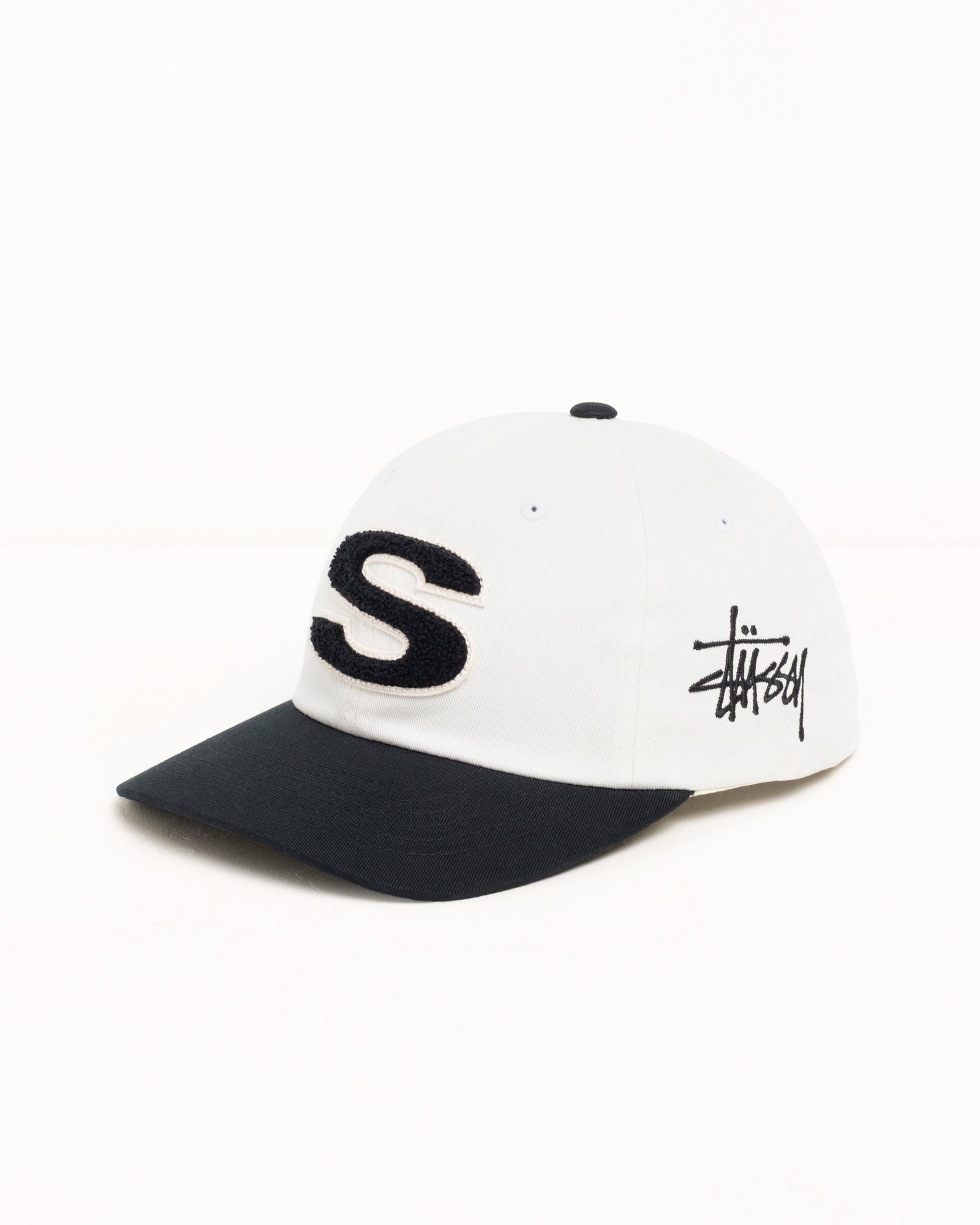 CHENILLE S SNAPBACK CAP - Image 2